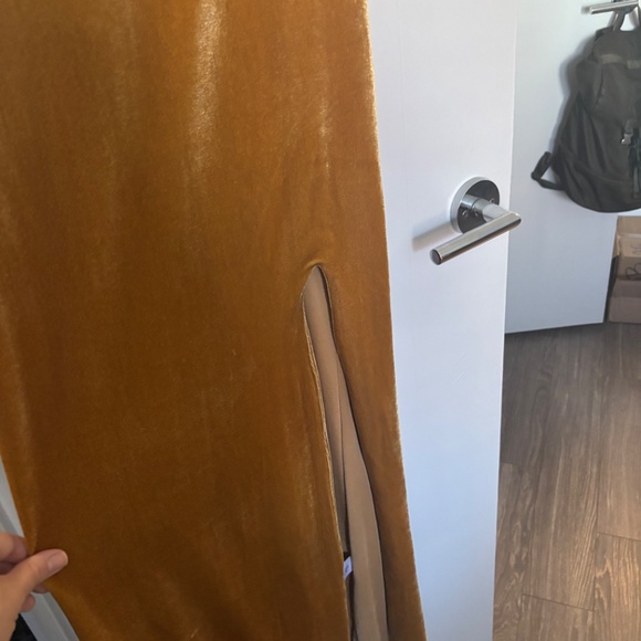 Gold Maxi Lovers + Friends - Picture 2 of 4